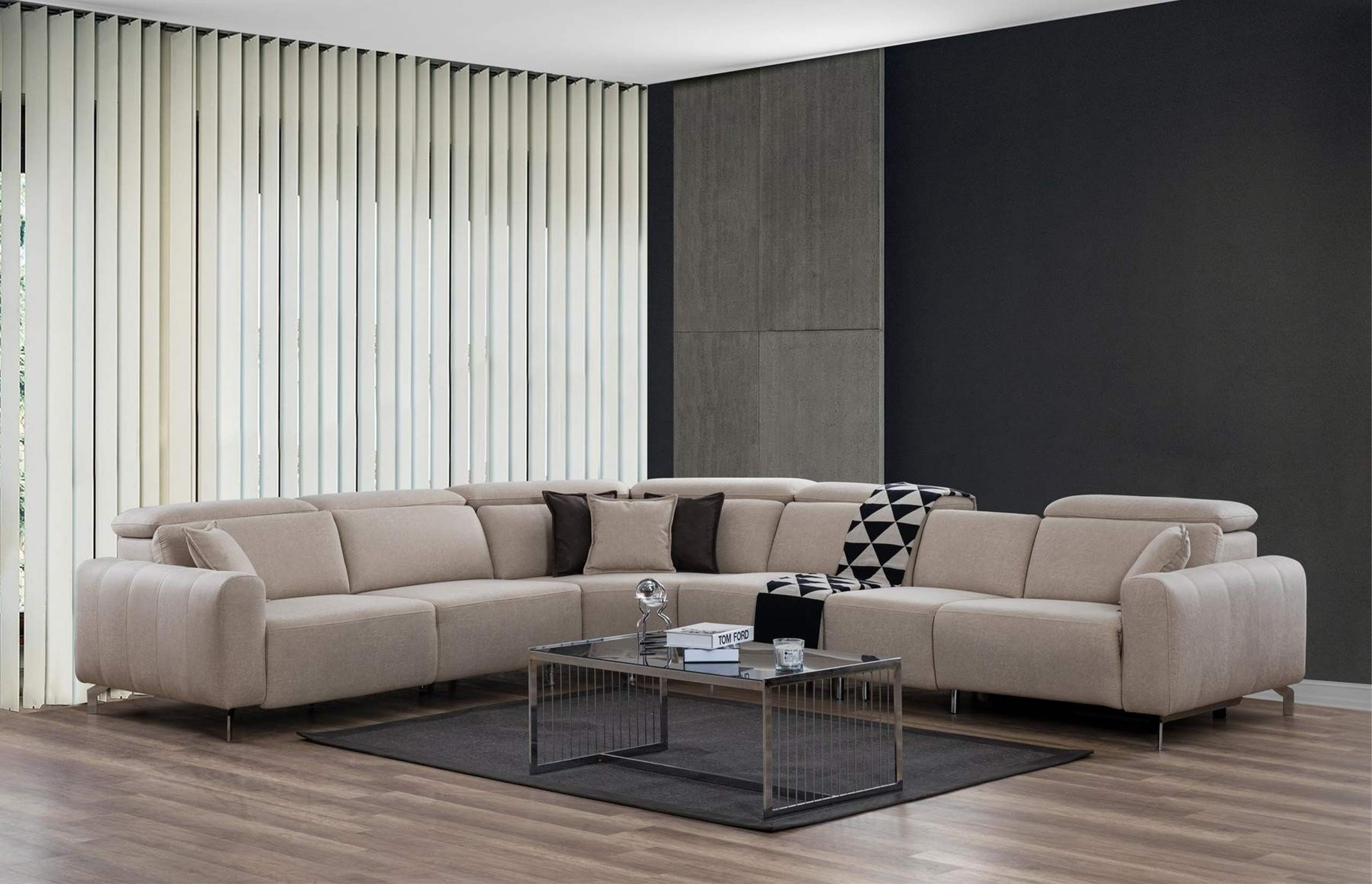 Burgaz Sectional With Arm