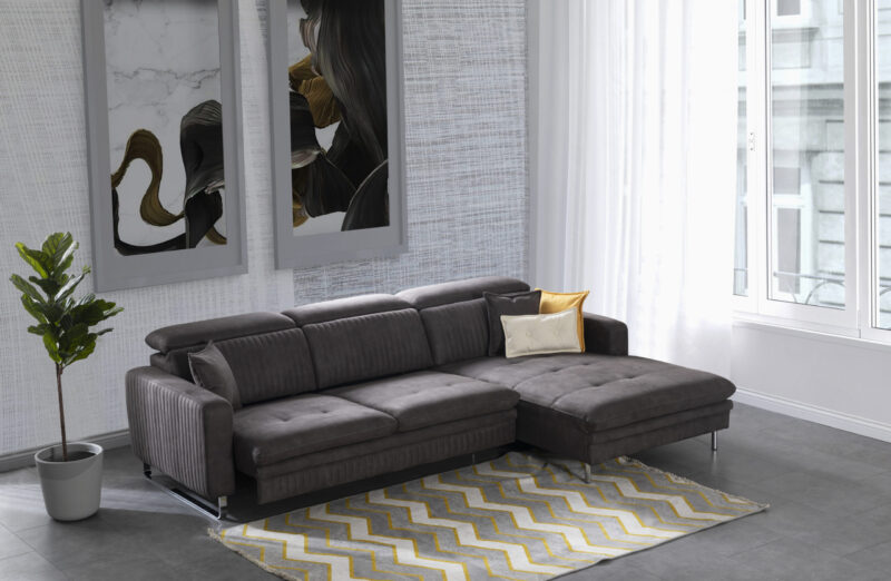 Galaksi Sectional With Relax