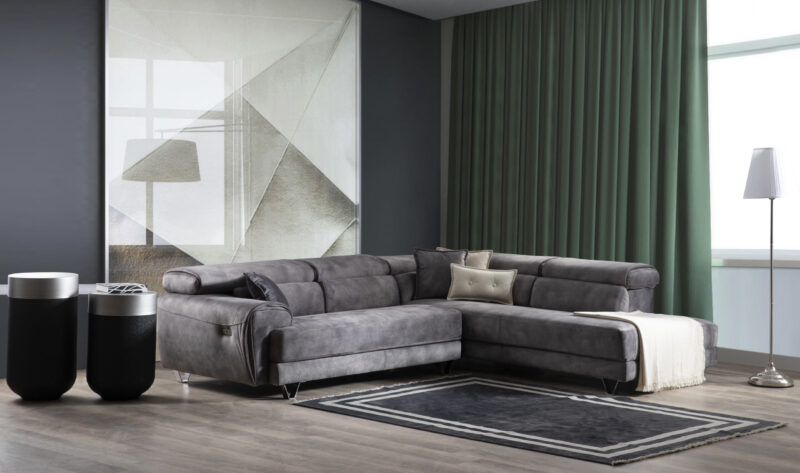 NISA SECTIONAL WITH CHAISE