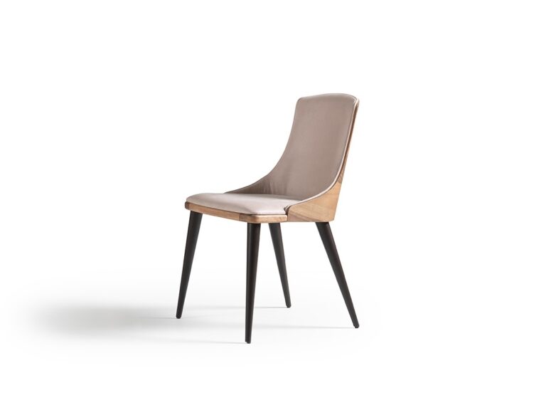 RAKS DINING CHAIR