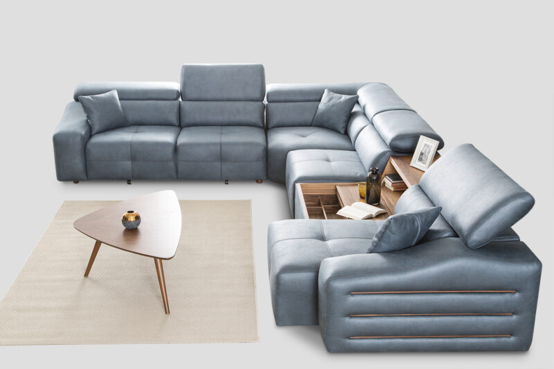 Azra Sectional With Arm