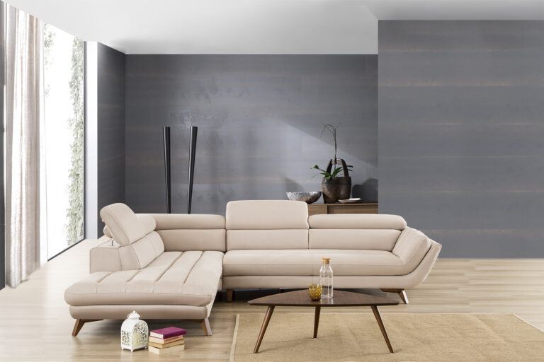 Eftalya Sectional With Chaise