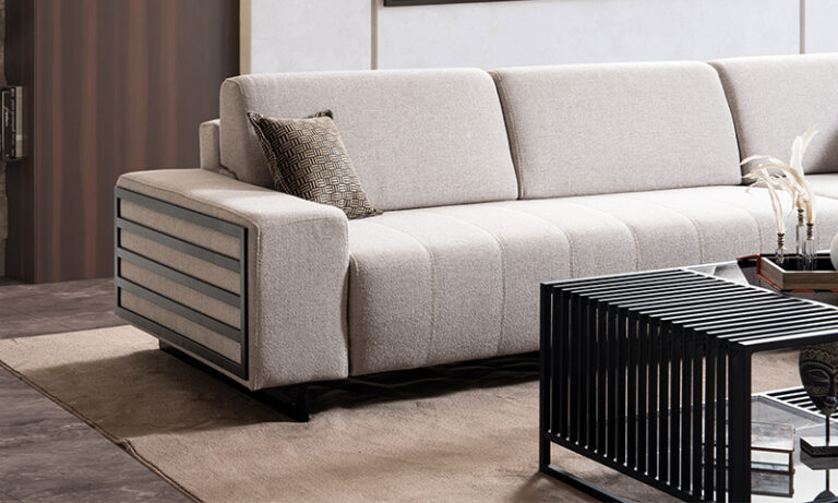 Selale Sectional