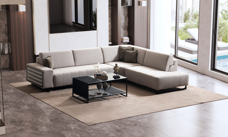 Selale Sectional